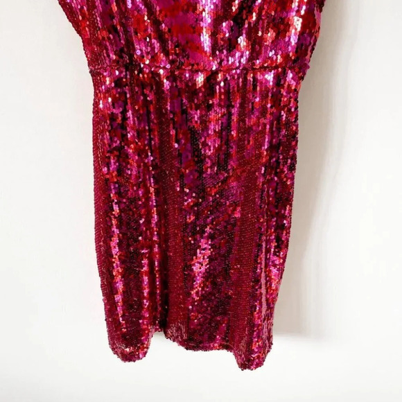 Zara Sequin Mini Dress Dark Fuchsia Red Pink NWT Size Medium Blogger Fav - Picture 9 of 13